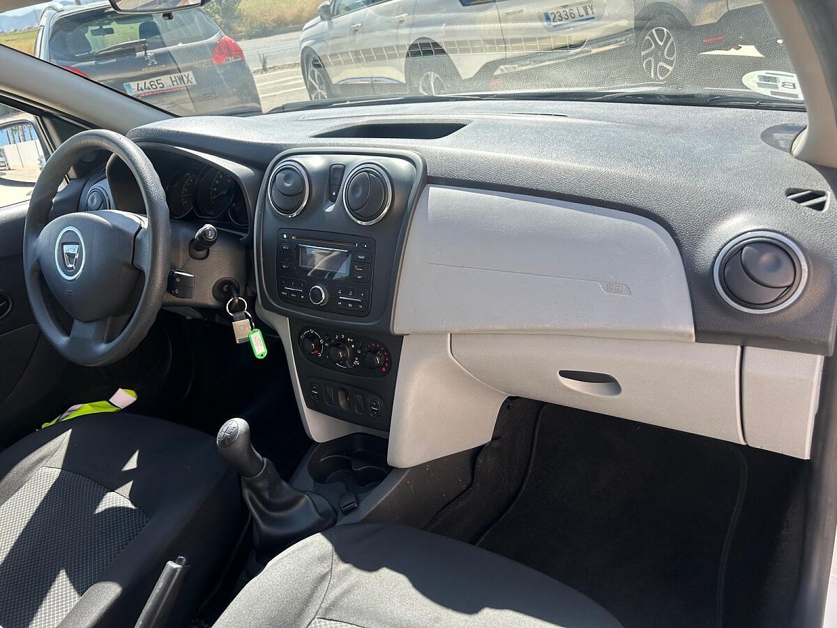 DACIA SANDERO AMBIENTE 1.5 DCI SPANISH LHD IN SPAIN ONLY 101000 MILES 2013